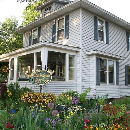 Serendipity Bed And Breakfast ソーガタック エクステリア 写真